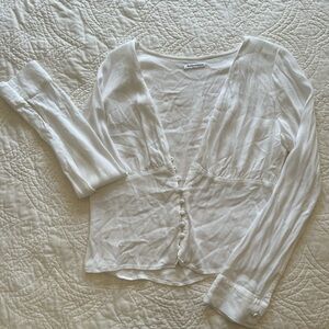 20% OFF 2+ BUNDLES! Reformation long sleeve blouse. Ivory. M